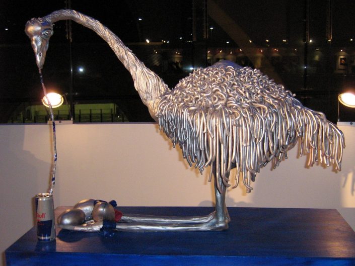 Sculpture of an ostrich
